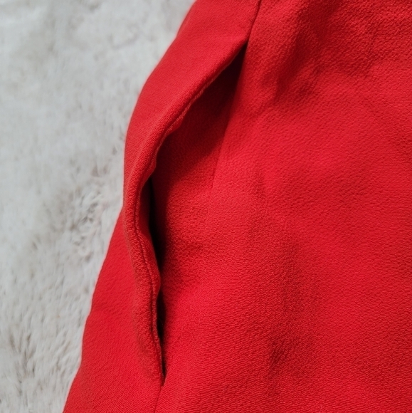 J Brand Maryse Asymmetrical Crepe Overlay Skirt Masai Red Size 4 - Picture 6 of 14